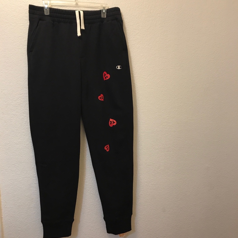 Tough Crowd sweats